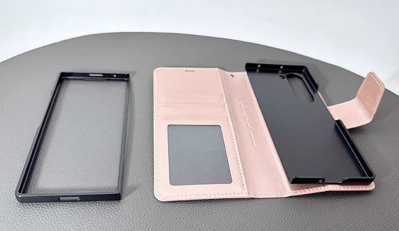 Samsung Z Fold3 Hanman Wallet case [SAMSUNG Z FOLD 3] PHONE CASE WATCH AIRPODS SCREEN PROTECTOR OTHER CHARGER IPAD/TABLET 